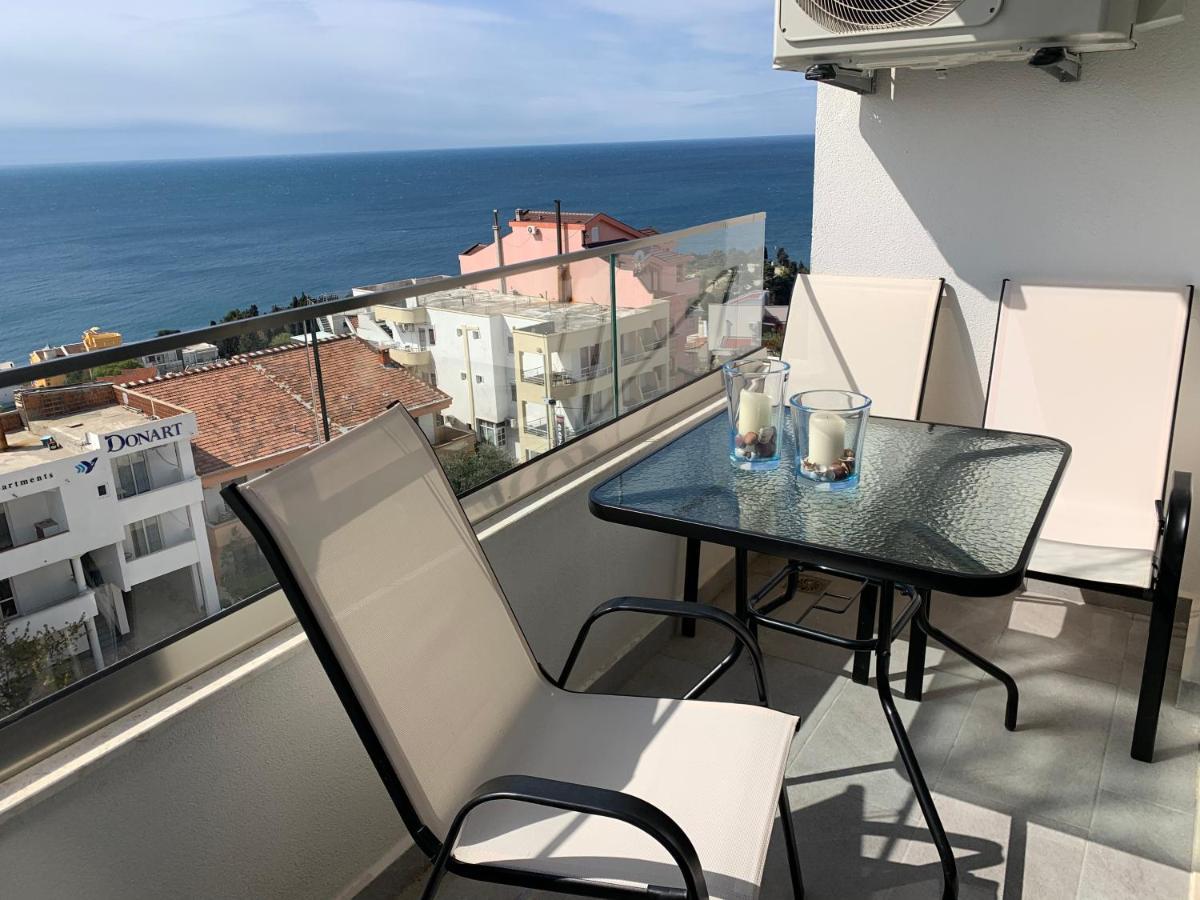 Art'S Apartment Mit Pool Ulcinj Pinjes Екстериор снимка