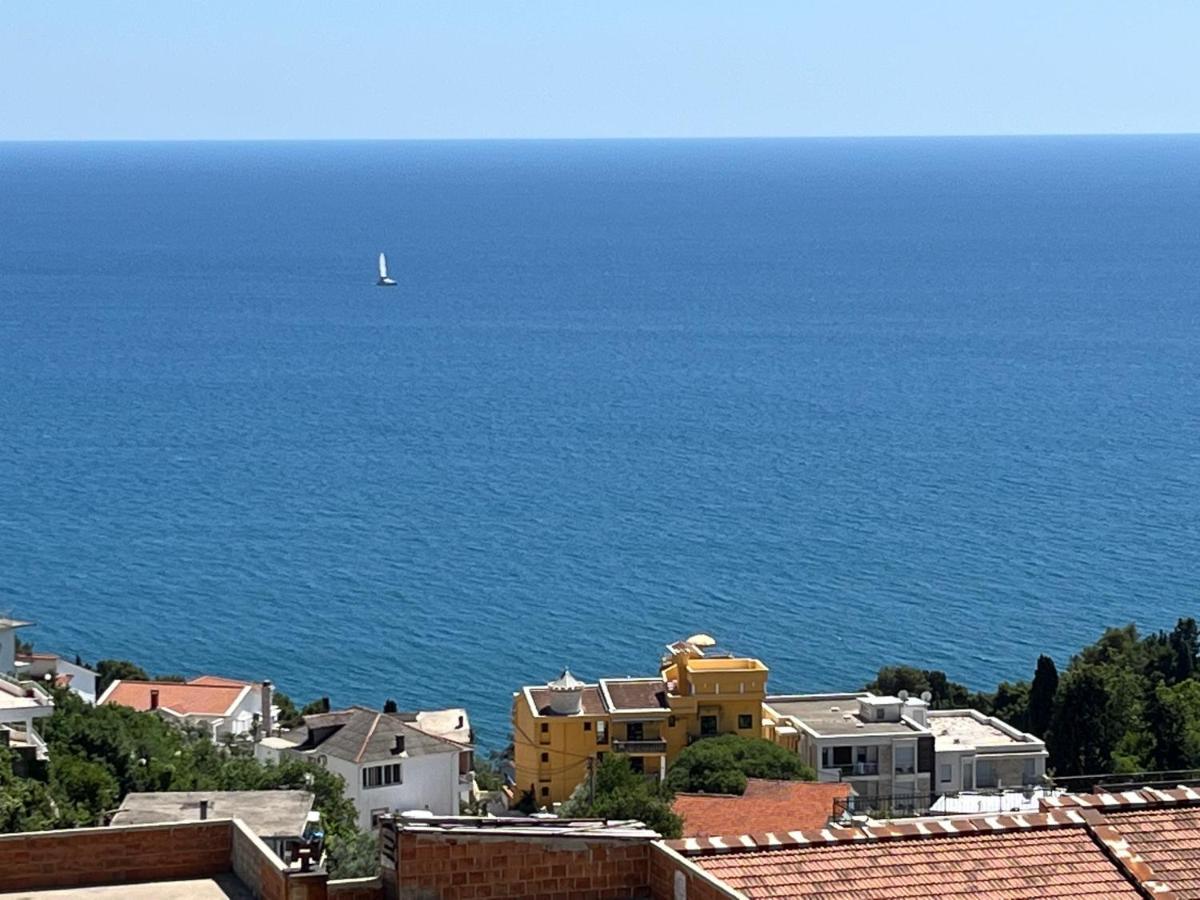 Art'S Apartment Mit Pool Ulcinj Pinjes Екстериор снимка